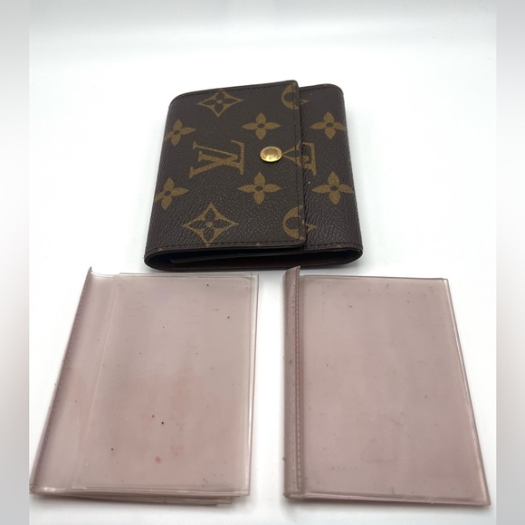 🛍️LOUIS VUITTON Trifold Card Holder - Picture 13 of 14